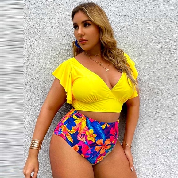 Women Plus Vibrant Yellow and Floral Women's Swim Set Size 1X/14 - Picture 3 of 6